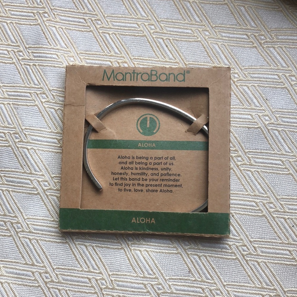 Mantra Band, New in box! Aloha!